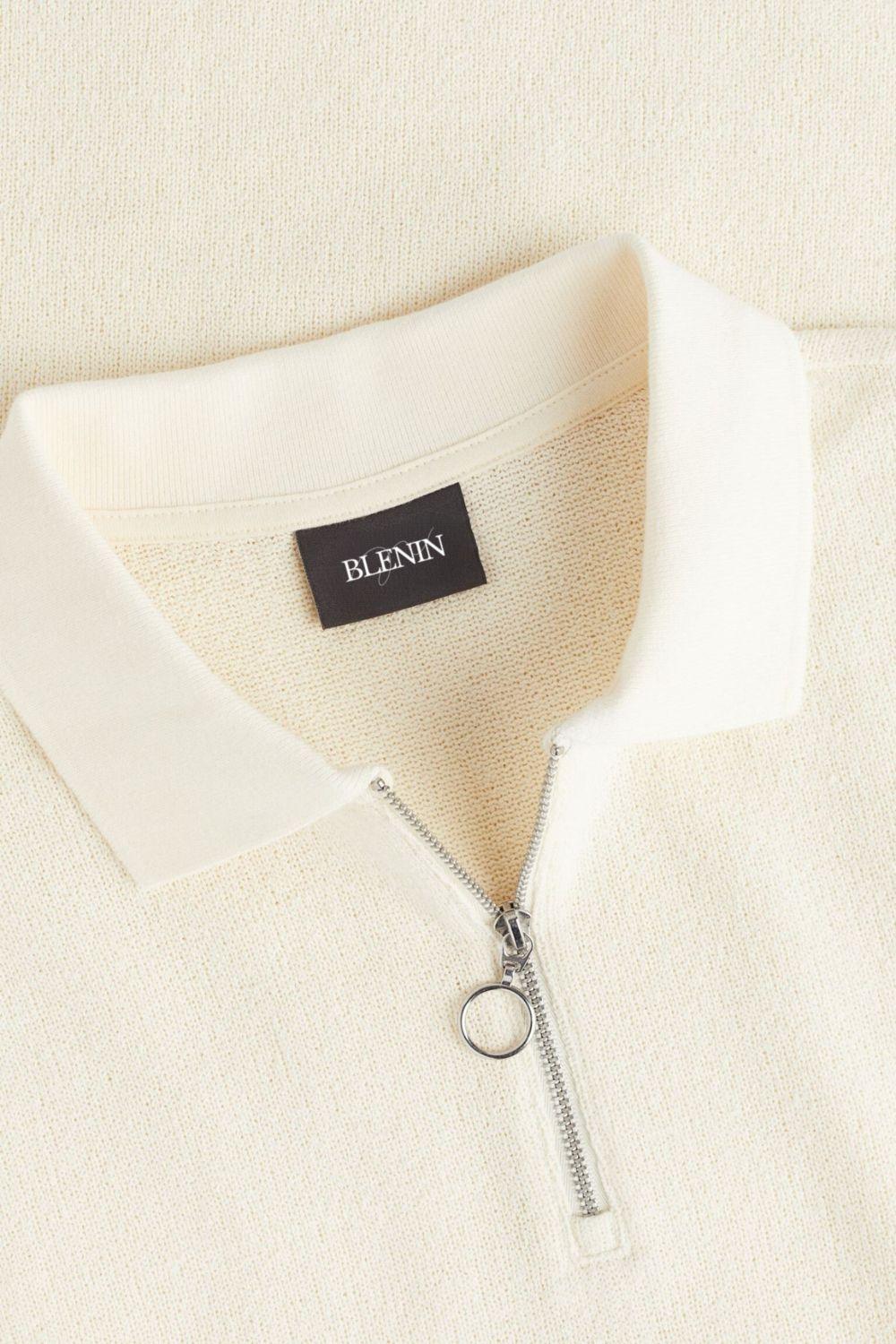 Polo moderne en tricot avec fermeture éclair