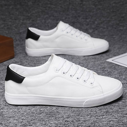 Baskets Blanches – Élégance Simple et Polyvalence