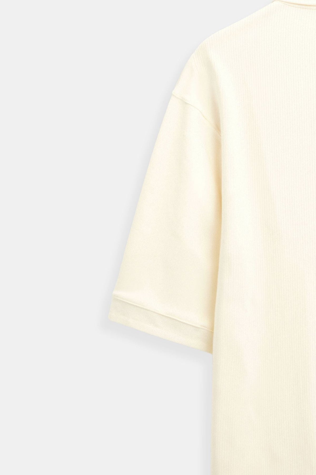 Polo pour Hommes en Beige – Élégant & Intemporel
