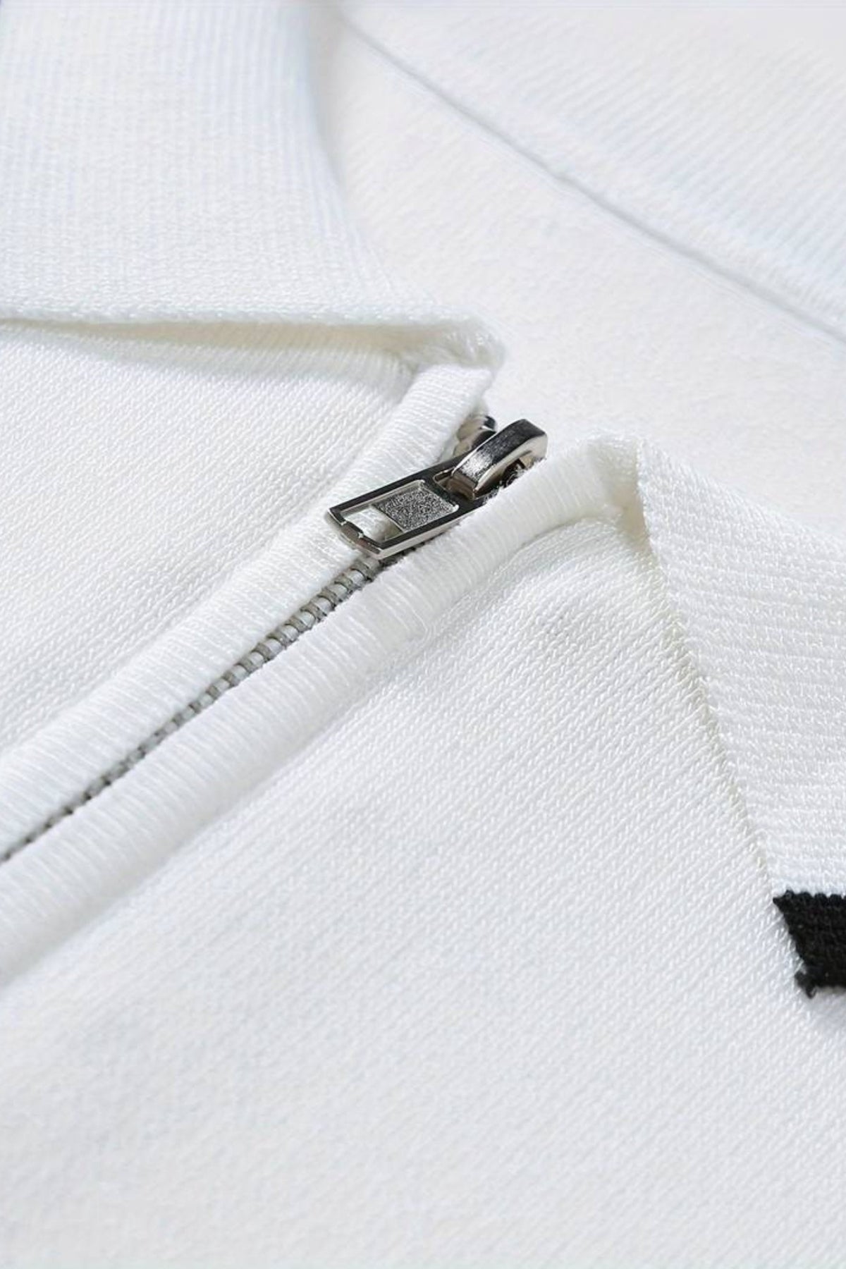 Polo Classique avec Zip et Détails Contrastés