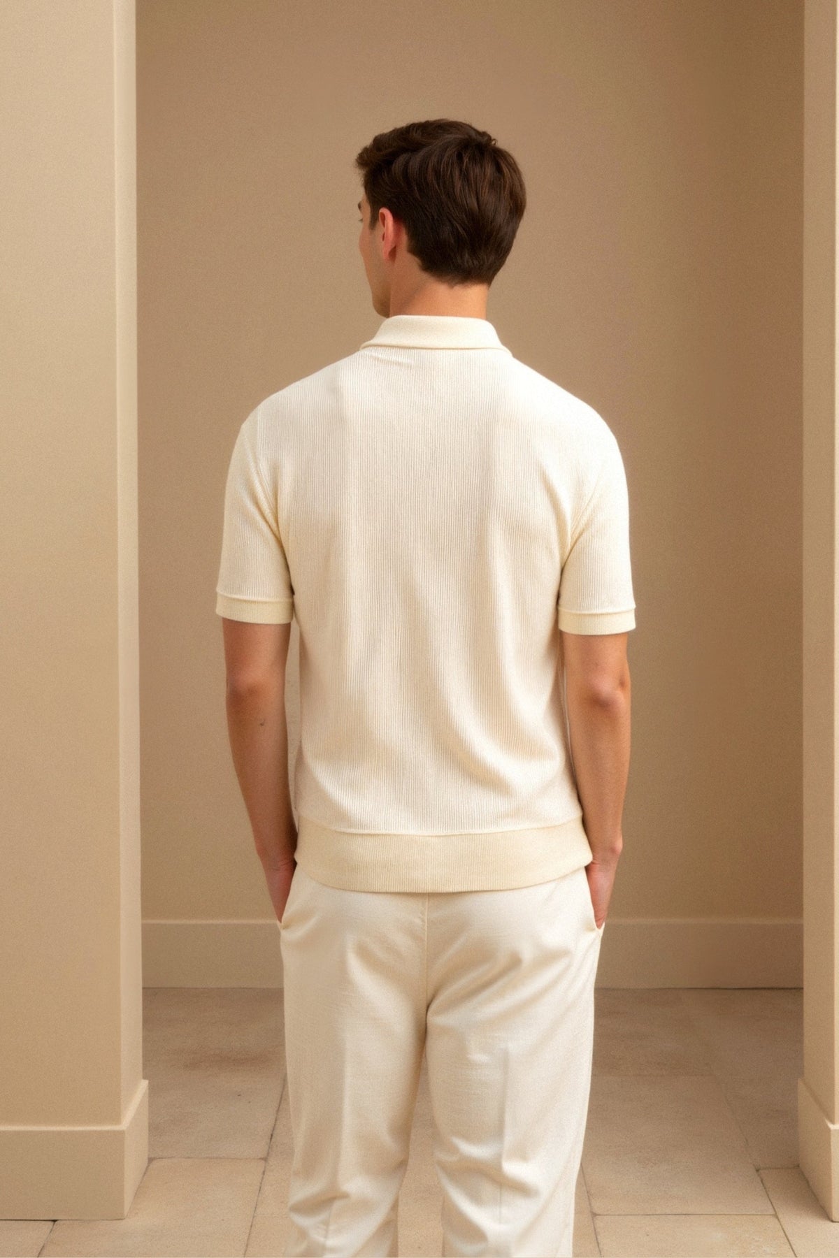 Polo pour Hommes en Beige – Élégant & Intemporel