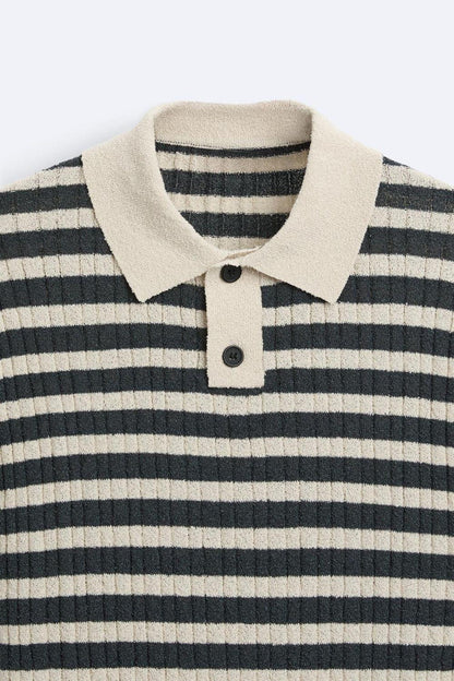 Polo tricoté à rayures classiques