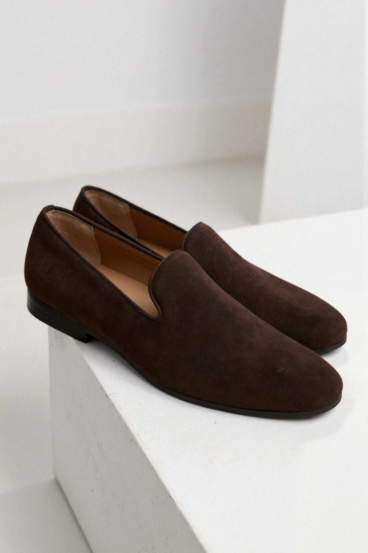Mocassins en Suède Marron – Élégance et confort réunis