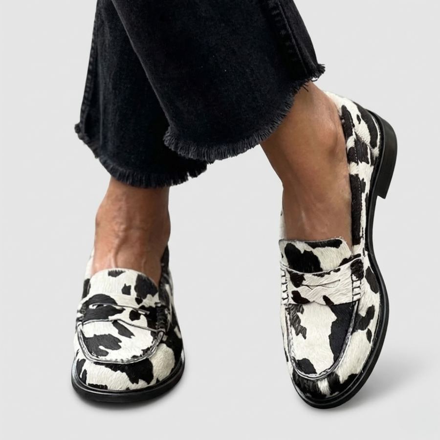 Veerle™ | Moccasin Zebra