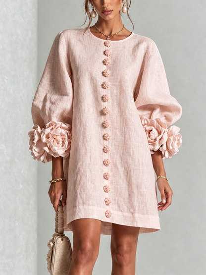 Flora | Mini-Robe Statement à Finitions Florales