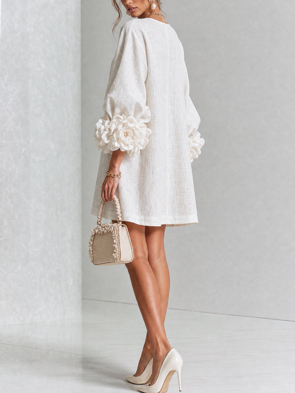 Aurora | Mini-Robe Boutonnée à Manchettes Fleuries