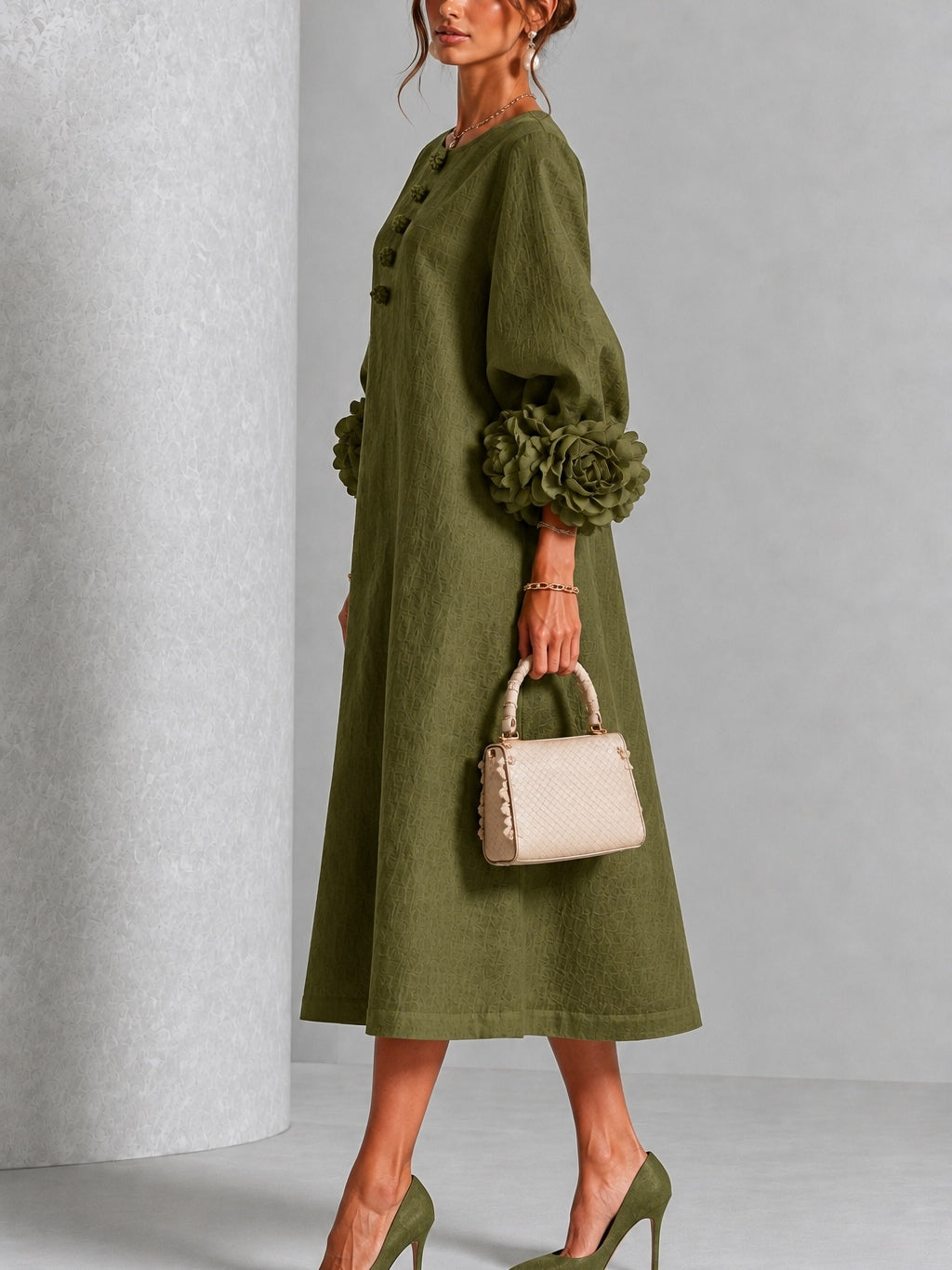 Wilhelmina | Robe Midi à Manchettes Fleuries