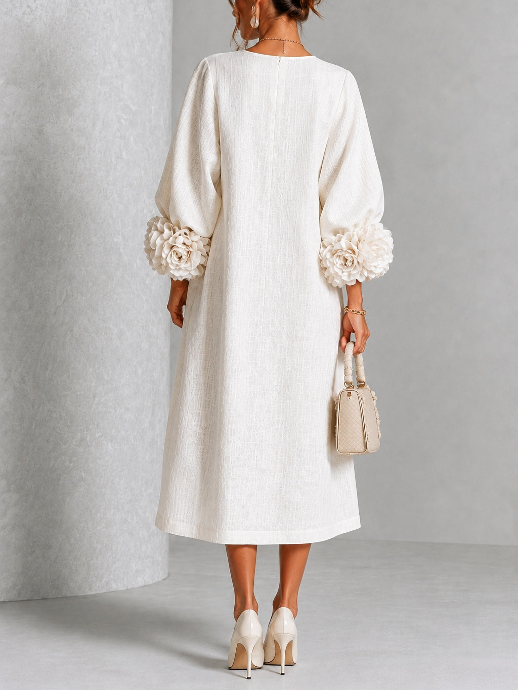 Henrietta | Robe Midi Boutonnée à Manchettes Fleuries