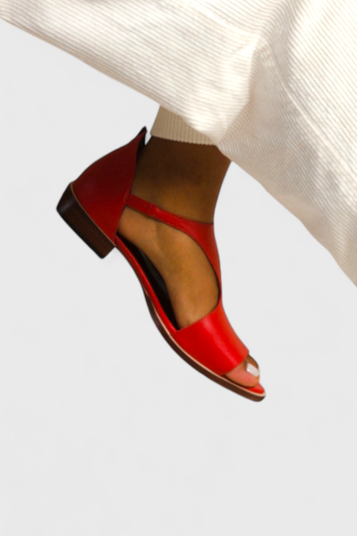 Doina Sandales elégantes en simili-cuir con bout pointu et talons bas