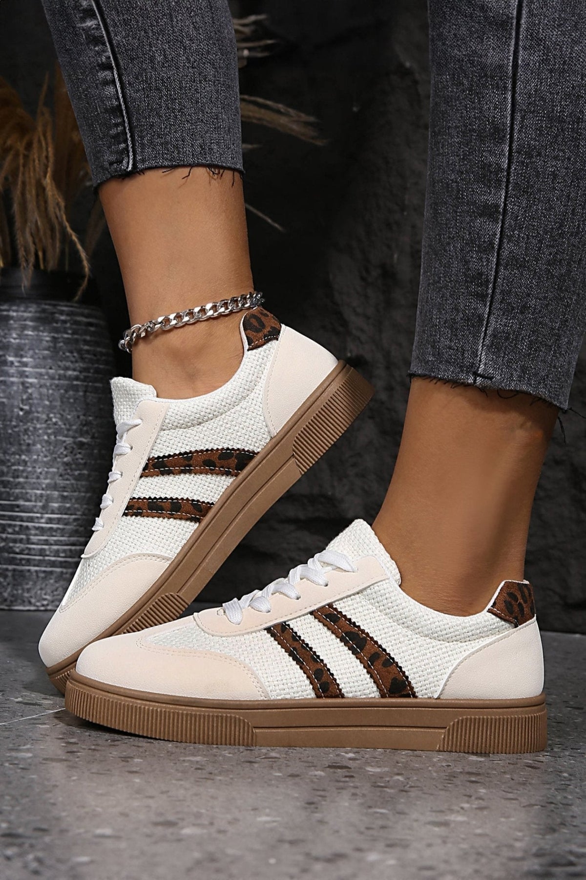 Amber™ : Baskets en cuir et cuir imprimé léopard